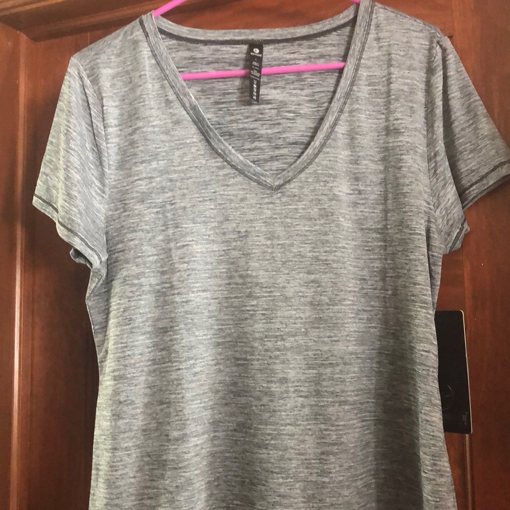 NWT Gray  workout shirt